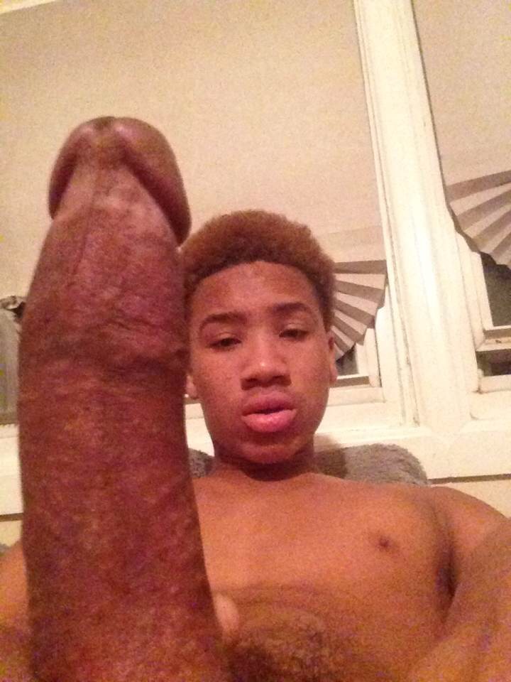 Horny Black Teen Big Dick - Threston, 18 years old - Black Teen Dick Self Pics